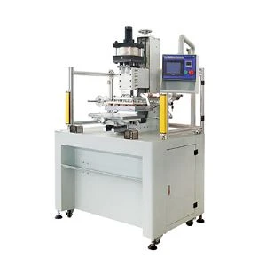 Heißprägemaschine mit Hydrauliksystem
